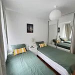 A 2bd Apartment